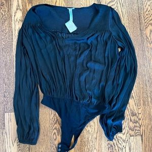Black free people body suit